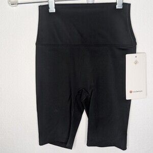 Lululemon Size 2 Shorts Black New With Tags (25)